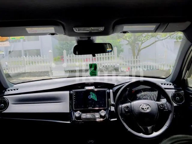 Toyota Axio 2017 photo 4