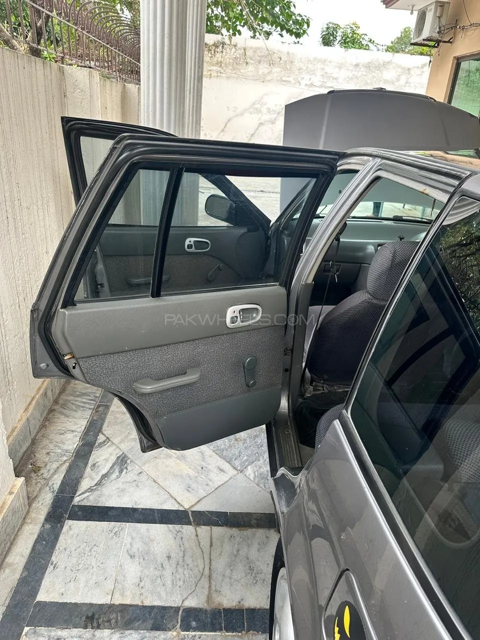 Suzuki Cultus