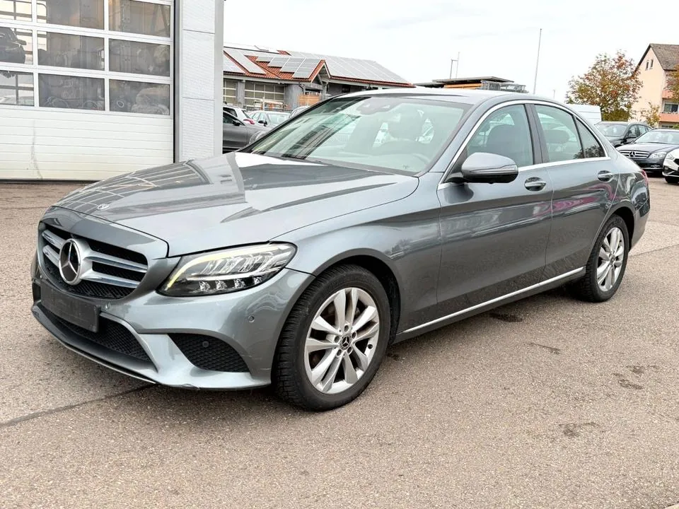 Mercedes-Benz C 220 D