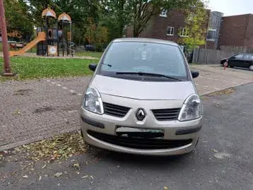 Renault Modus 2007 photo 2