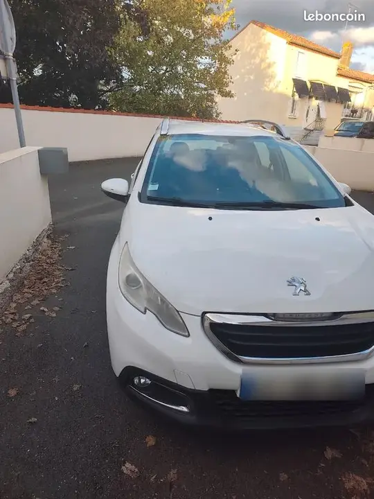 Peugeot 2008 2008 photo 3