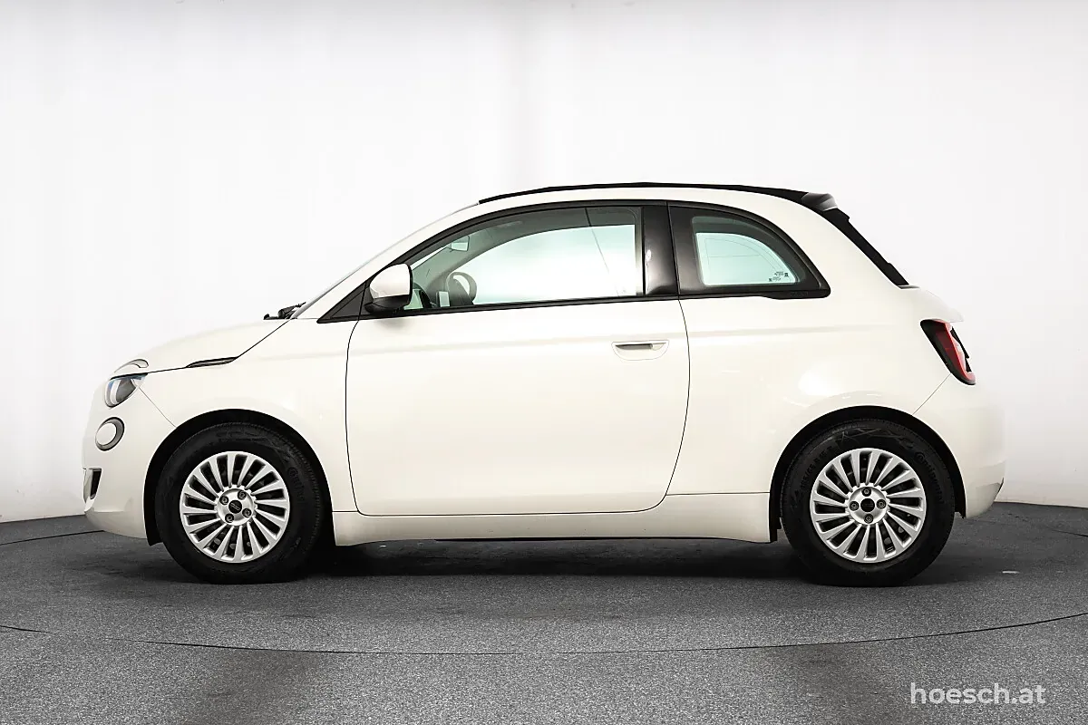 Fiat 500E 2023 photo 3
