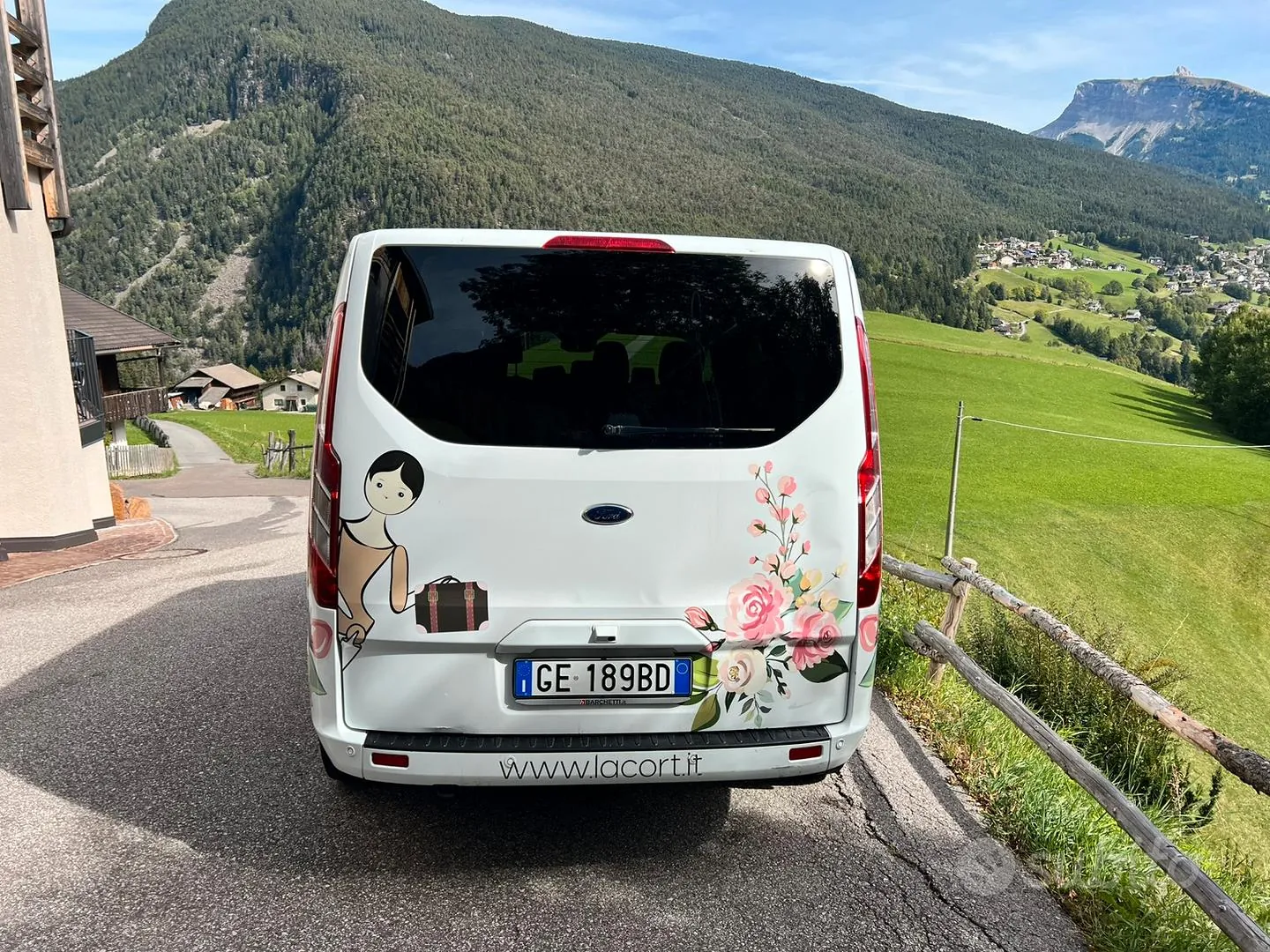 Ford Tourneo Custom 2021 photo 4