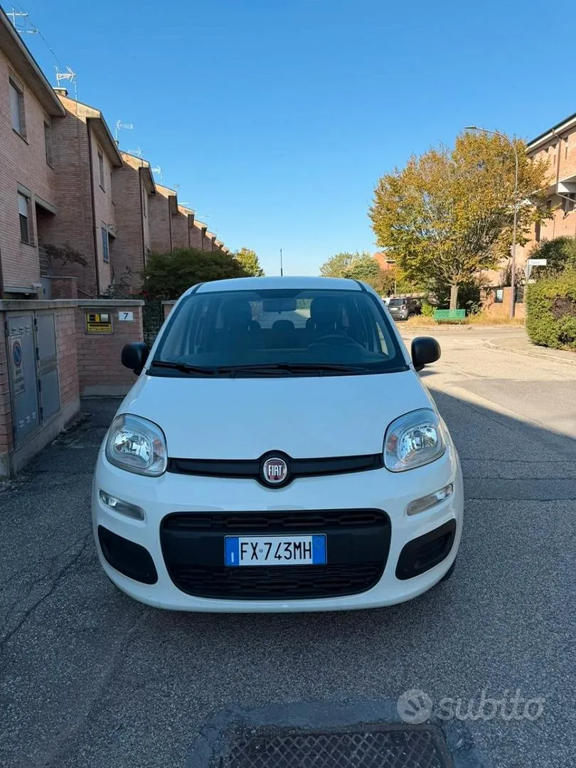 Fiat Panda 2019 photo 2