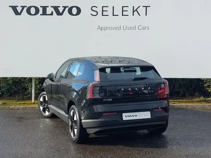 Volvo Ex30 2026 photo 2