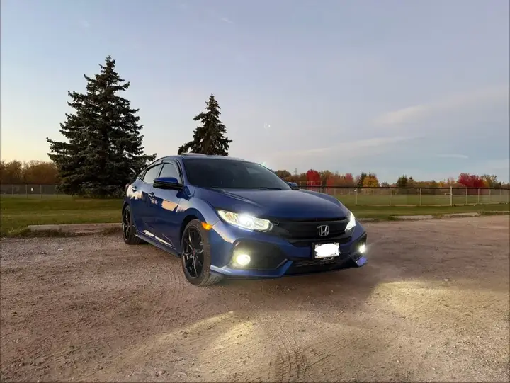 Honda Civic 2017 photo 2