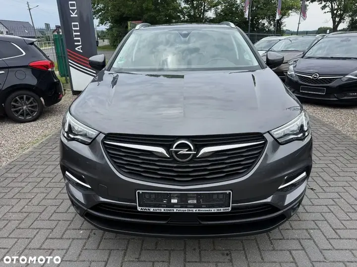 Opel Grandland X 2019 photo 2