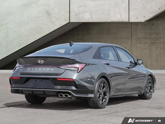 Hyundai Elantra 2024 photo 5