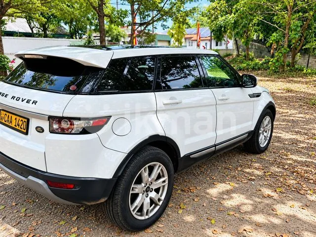 Land Rover Range Rover Evoque 2013 photo 3