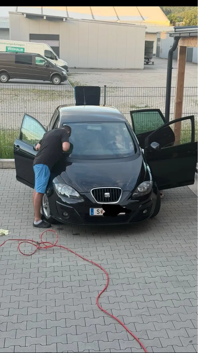 Seat Altea 2011 photo 2