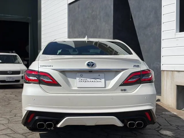 Toyota Crown 2020 photo 4