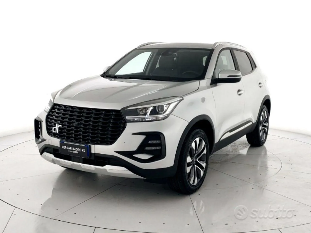 DR Automobiles Dr 5.0
