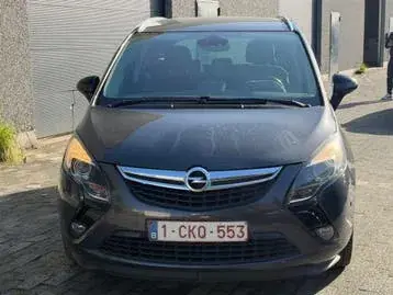 Opel Zafira 2016 photo 2