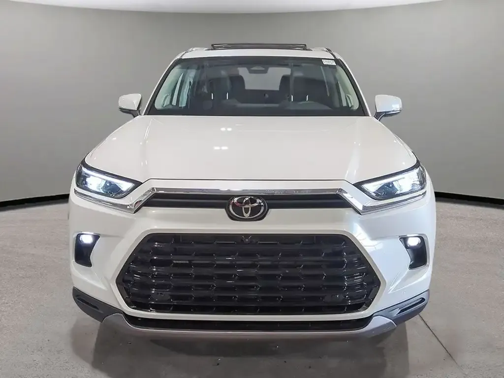 Toyota Grand Highlander 2026 photo 2
