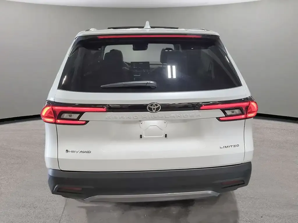 Toyota Grand Highlander 2026 photo 5