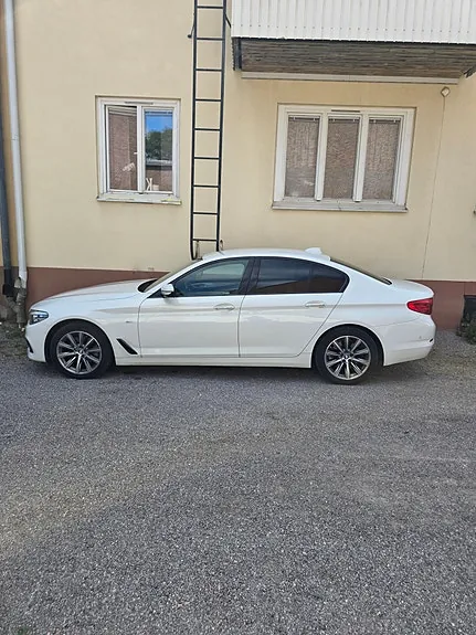 BMW 520D 2017 photo 2