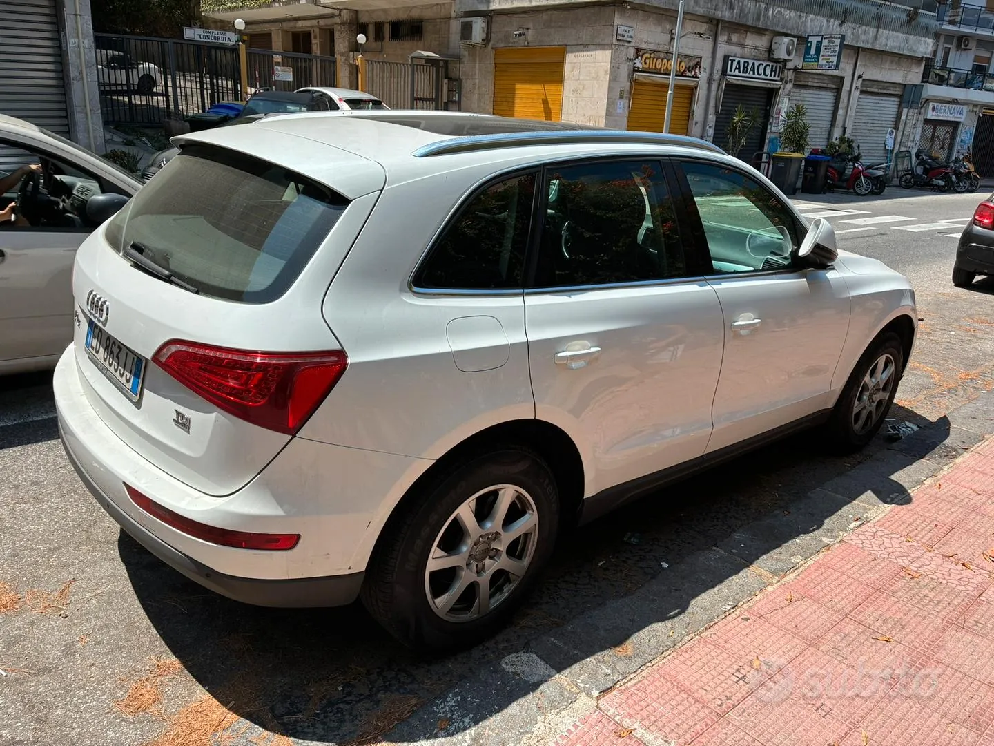 Audi Q5 2010 photo 3