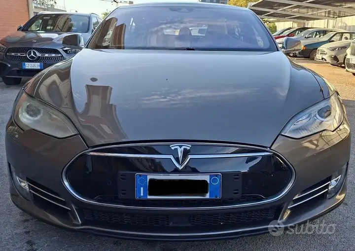Tesla Model S 2016 photo 3