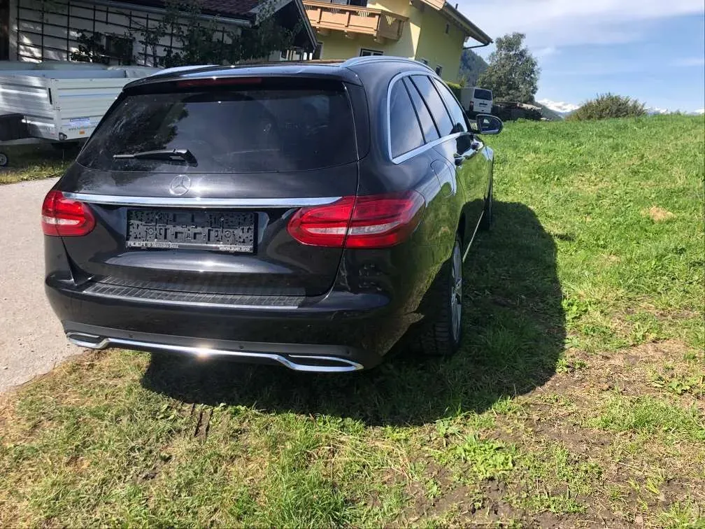 Mercedes-Benz C-Class 2016 photo 3