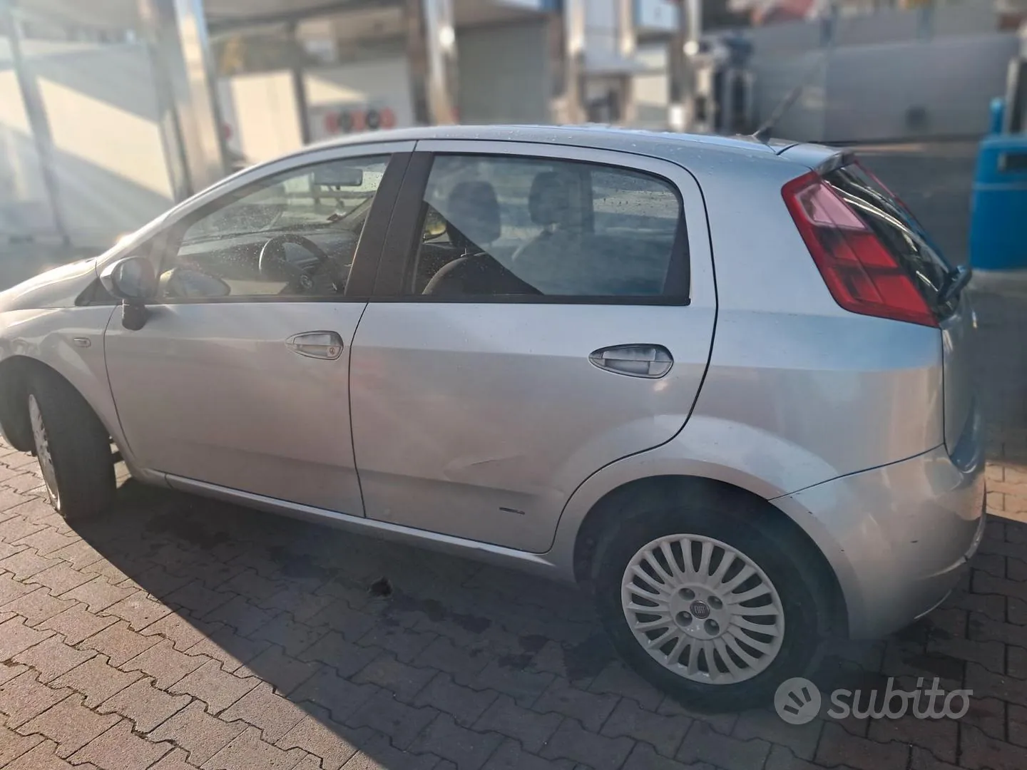 Fiat Grande Punto 2007 photo 3