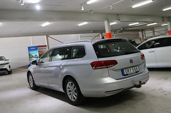 Volkswagen Passat 2017 photo 5