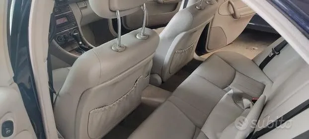 Mercedes-Benz C 220 2004 photo 3