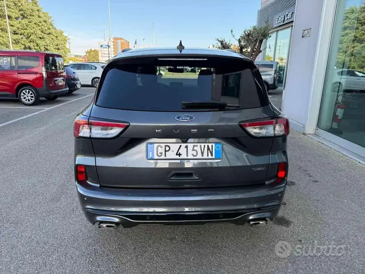 Ford Kuga 2023 photo 4
