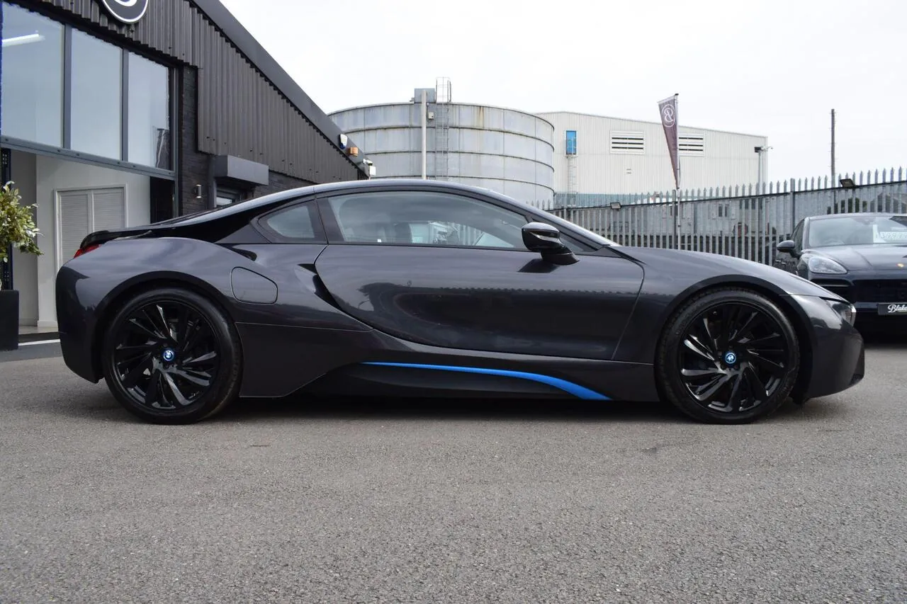 BMW I8 2015 photo 4