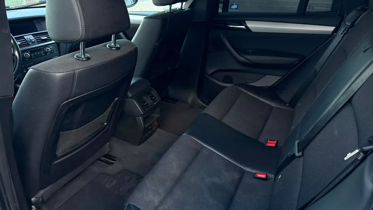 BMW X3 2013 photo 2