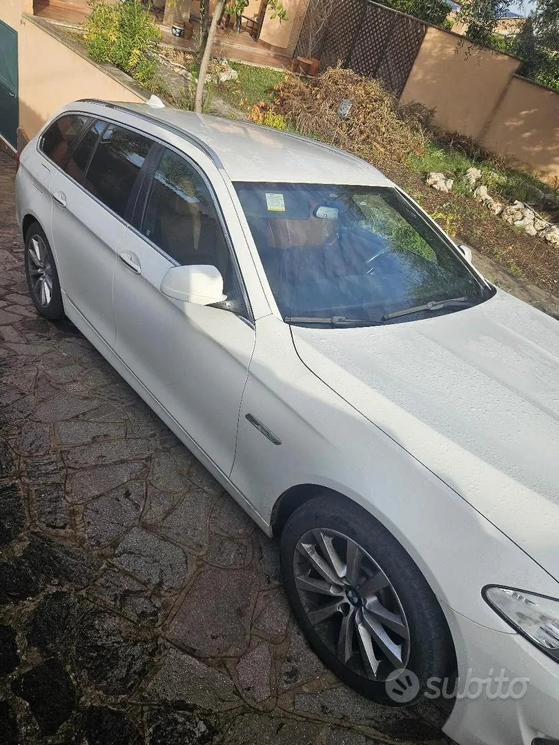 BMW 5 Series 2012 photo 4
