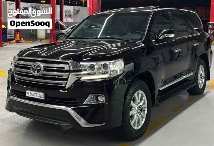 Toyota Land Cruiser 2018 photo 3