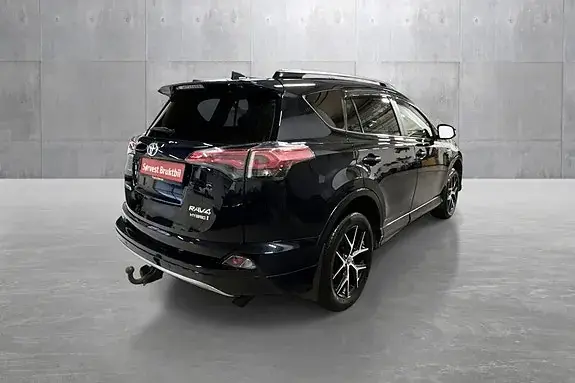 Toyota Rav4 2017 photo 5