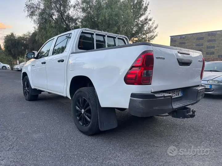 Toyota Hilux 2019 photo 4
