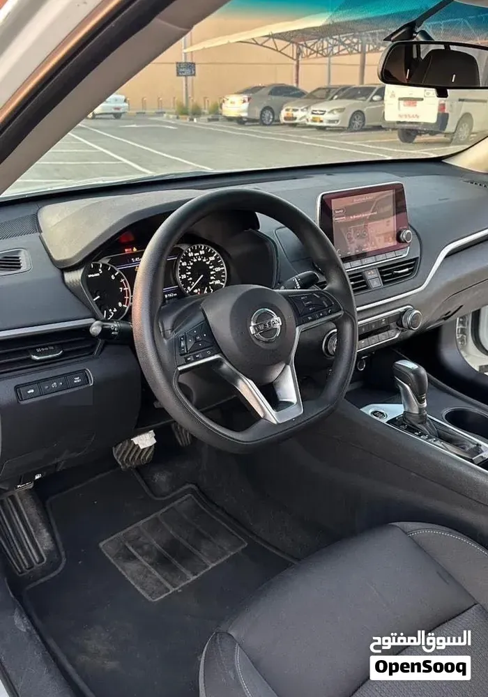 Nissan Altima 2019 photo 4