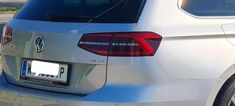 Volkswagen Passat 2017 photo 2