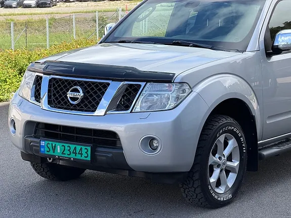 Nissan Navara 2012 photo 3
