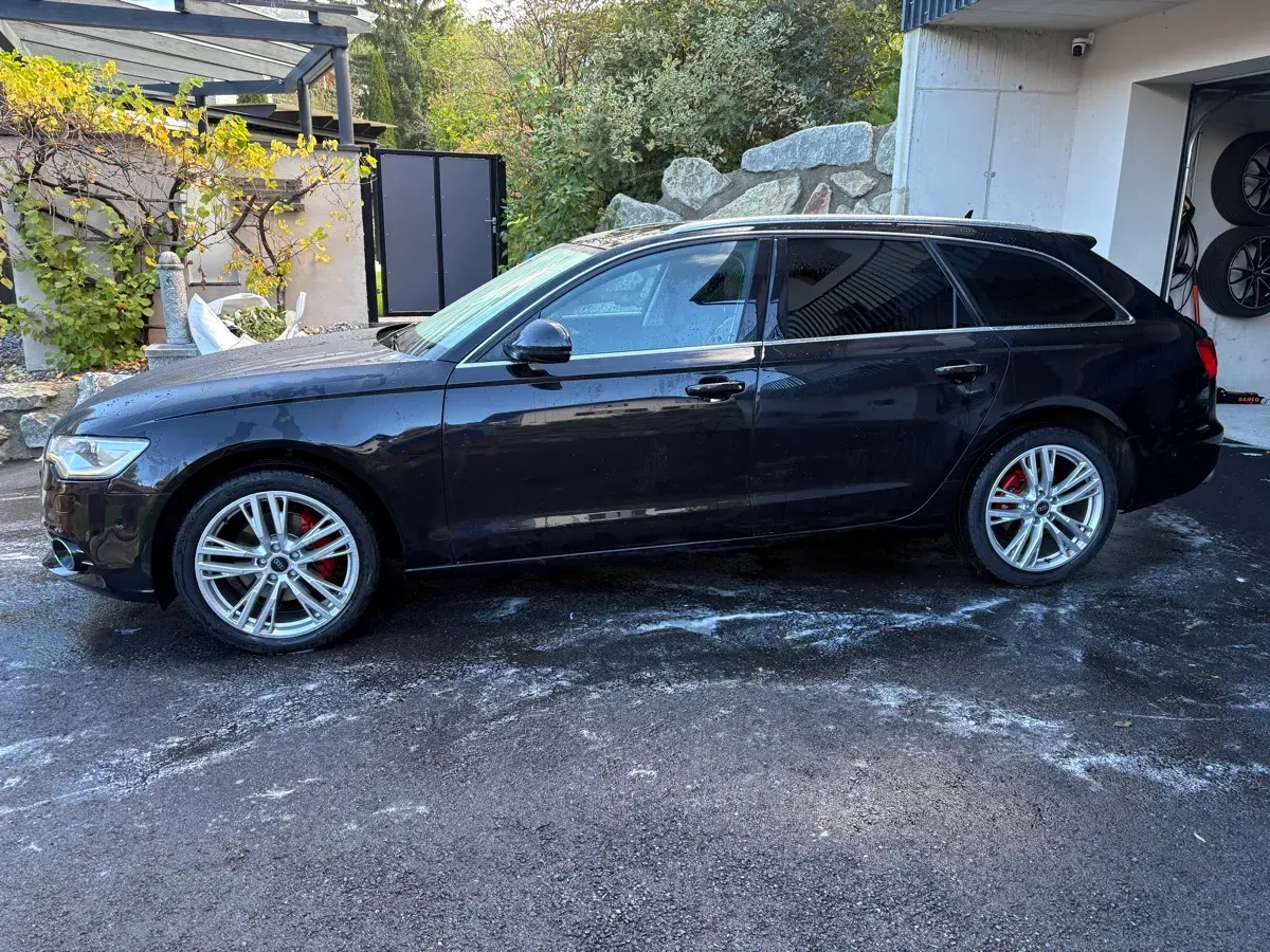 Audi A6 2014 photo 2