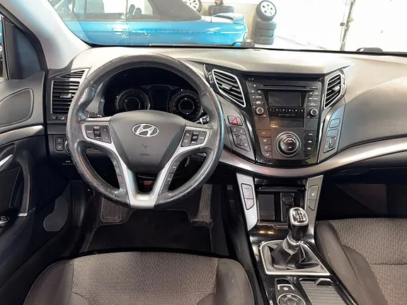 Hyundai I40 2012 photo 3