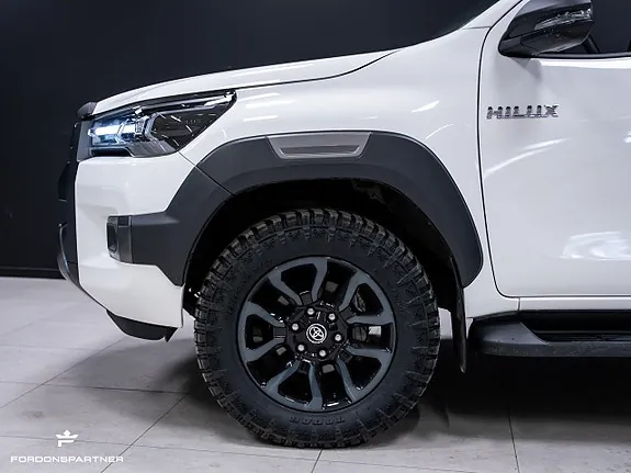 Toyota Hilux 2024 photo 4