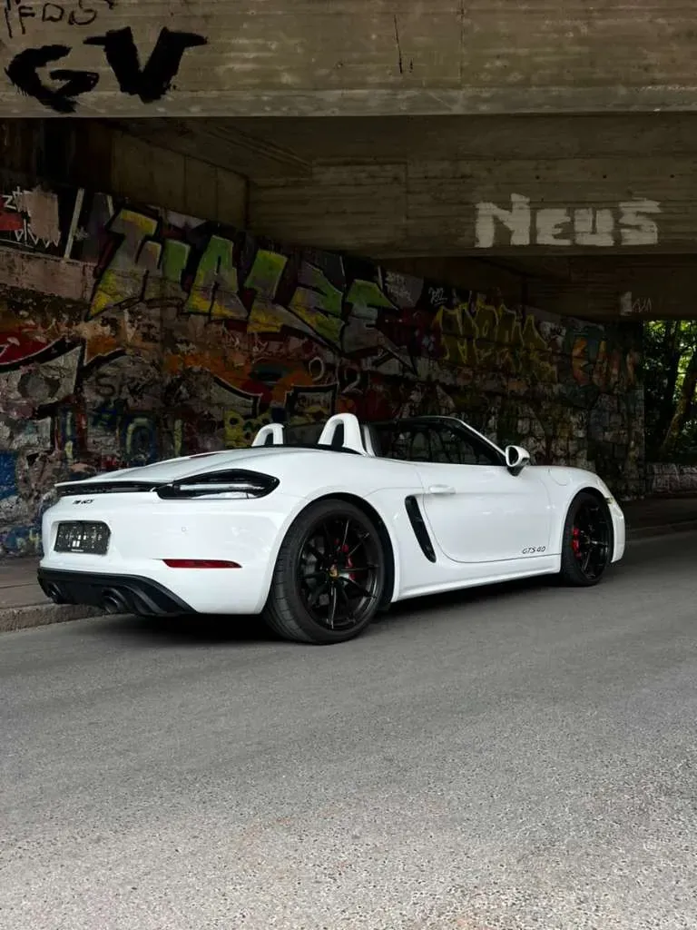 Porsche 718 2024 photo 3