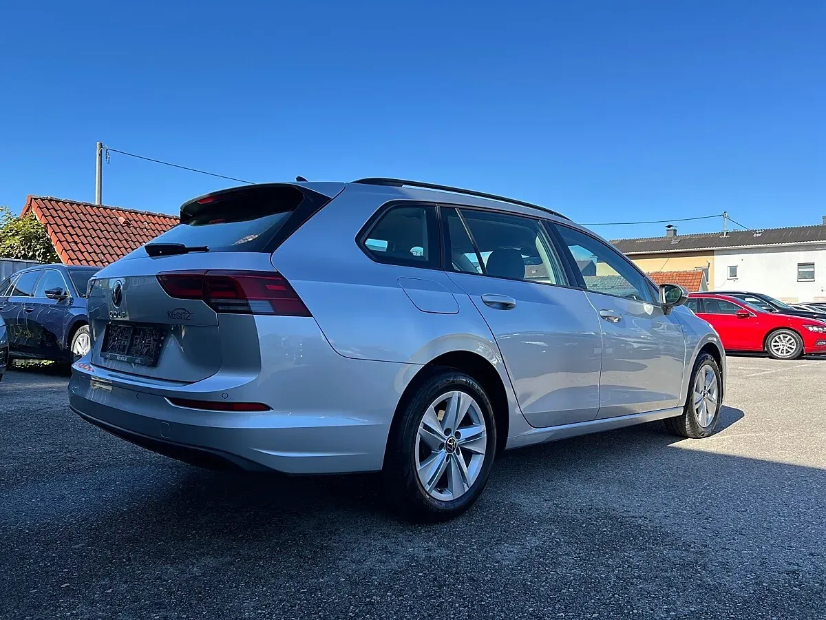 Volkswagen Golf Variant 2022 photo 3
