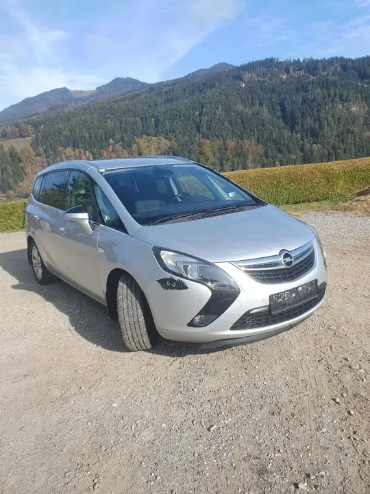 Opel Zafira Tourer