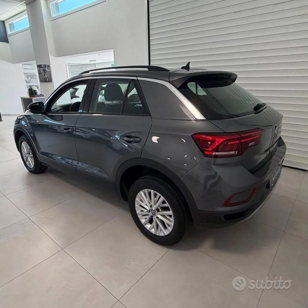 Volkswagen T-Roc 2022 photo 5