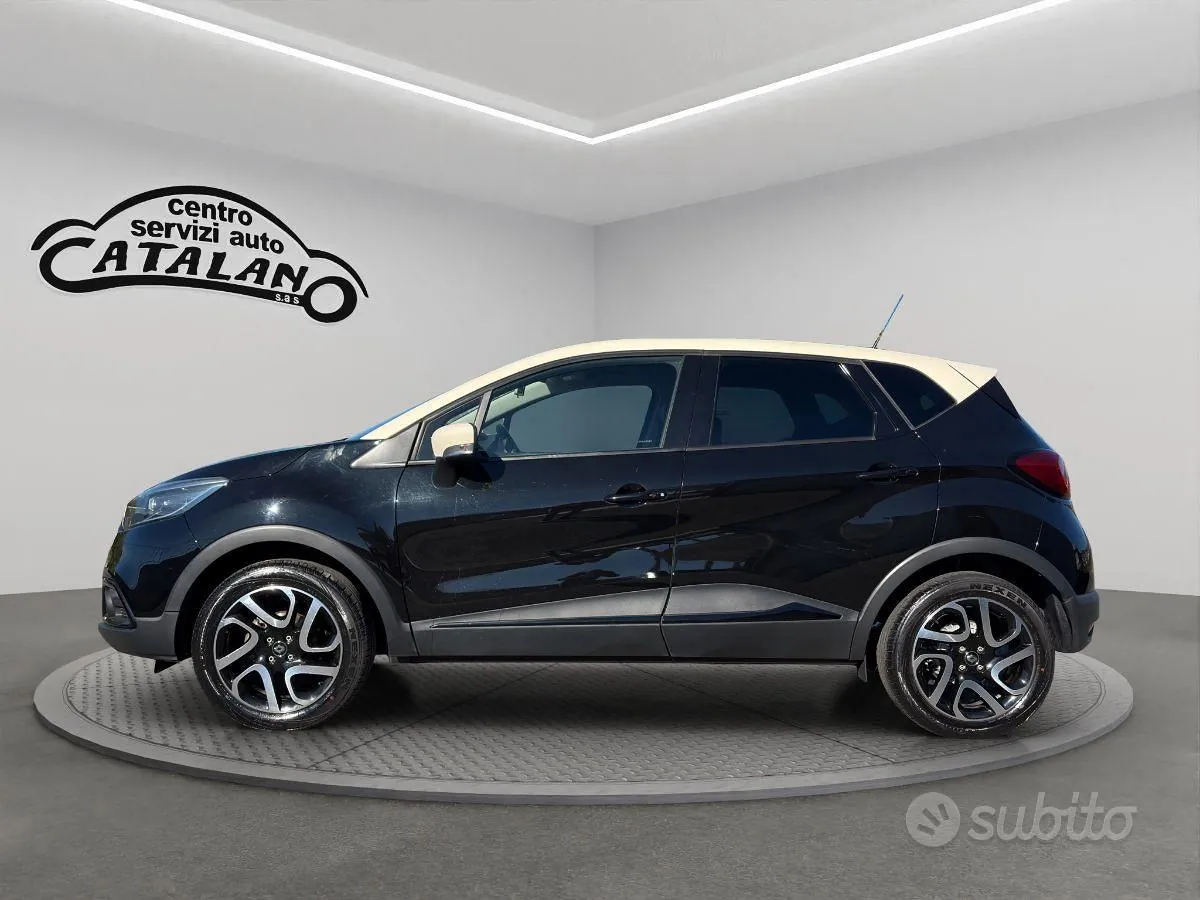Renault Captur 2017 photo 2