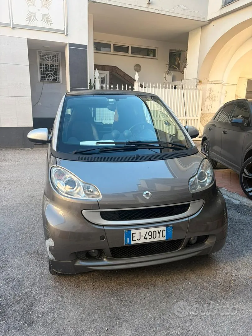 Smart Fortwo 2011 photo 3