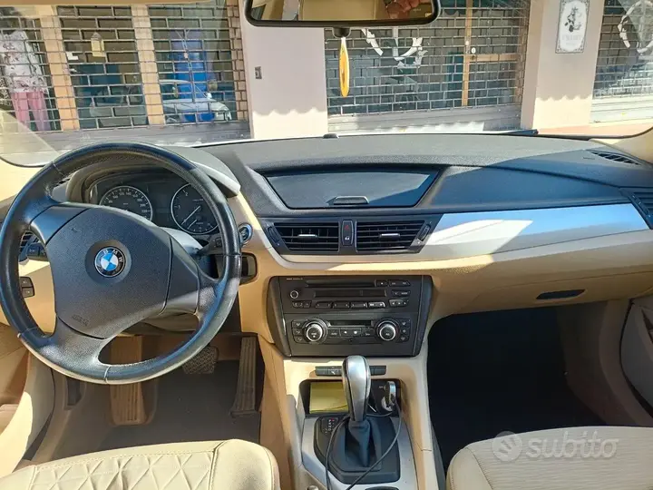 BMW X1 2010 photo 3