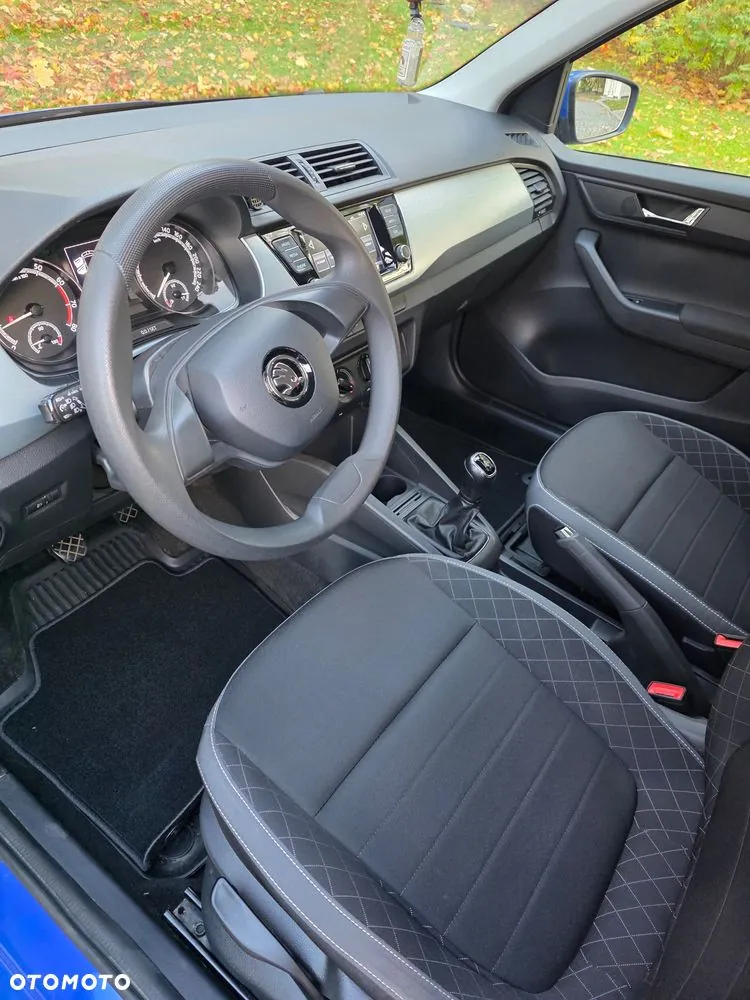 Skoda Fabia 2022 photo 5
