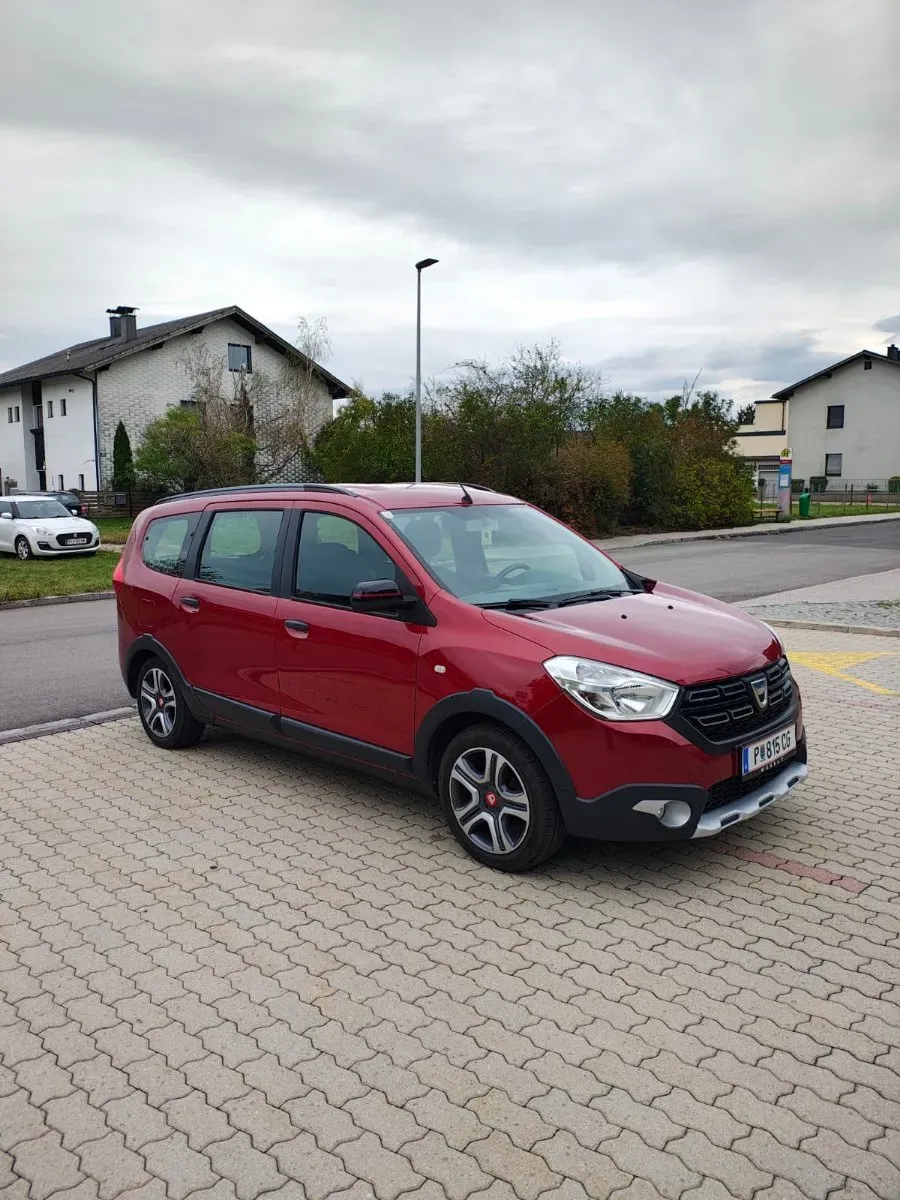 Dacia Lodgy