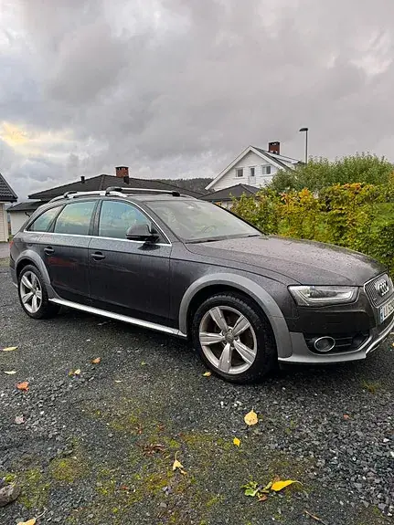 Audi A4 Allroad 2014 photo 2