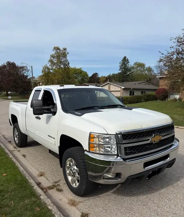 Chevrolet Silverado 2013 photo 2
